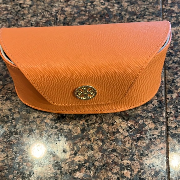 Tory Burch Sunglasses - Picture 7 of 7